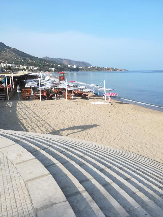 Dea Seaview Apartment Cefalu Ngoại thất bức ảnh